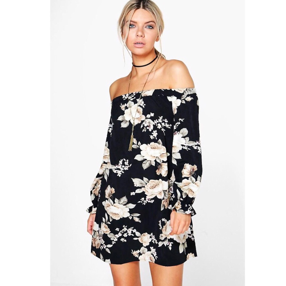 Boohoo dress, size 4